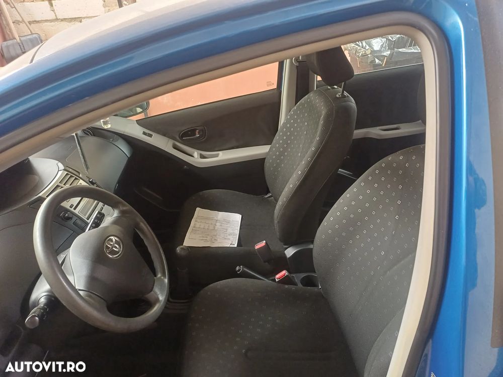 Toyota Yaris 1.3 Luna - 5
