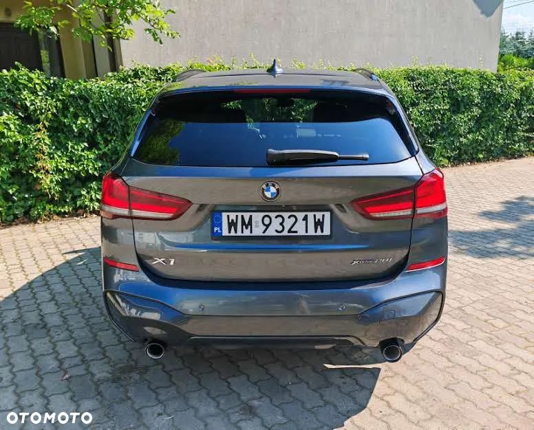 BMW X1 - 10
