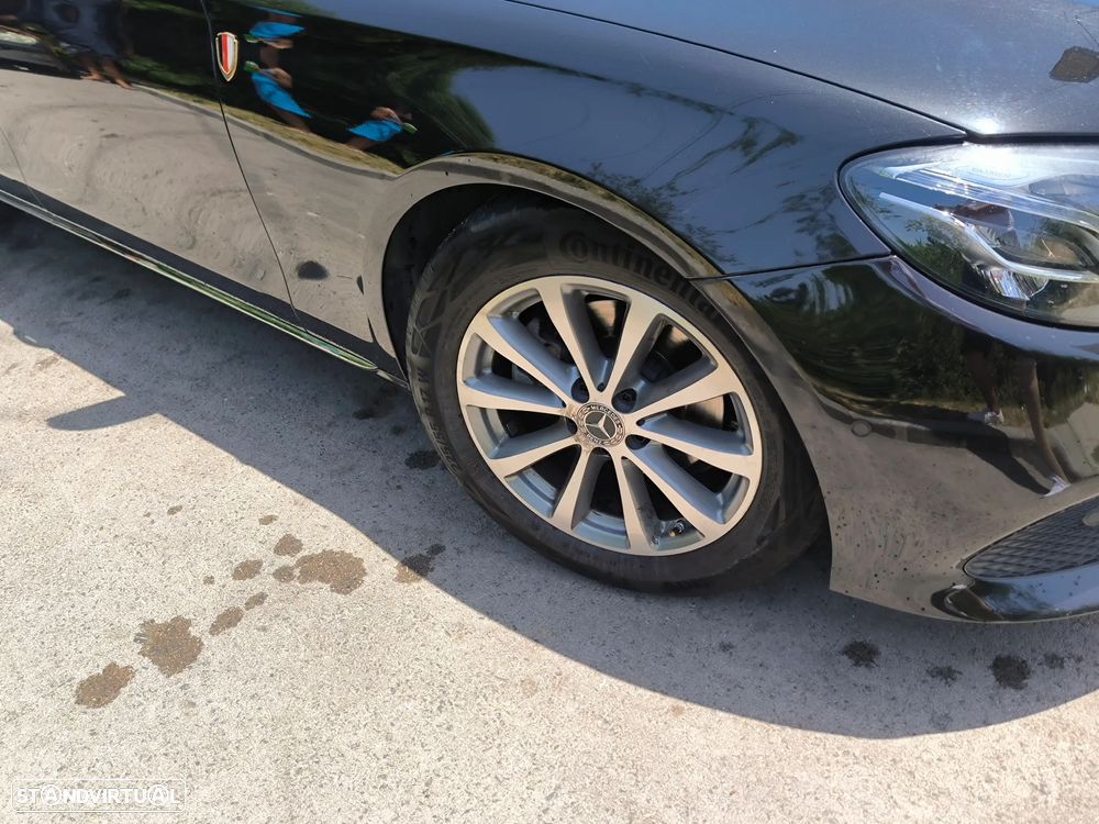Mercedes-Benz E 220 d 4Matic 9G-TRONIC Avantgarde - 9