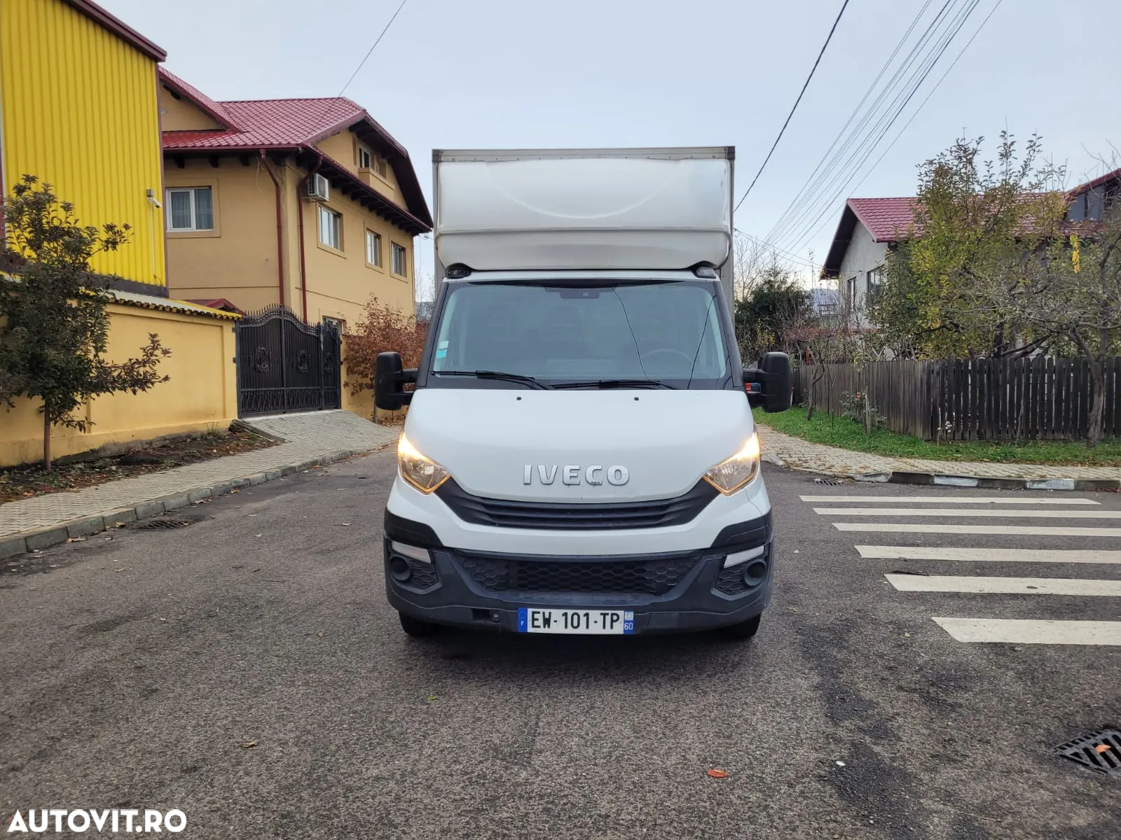 Iveco Daily 35-150 box si lift, cat B, box 8 Europlateti, motorizare 3.0l, finantare leasing - 7