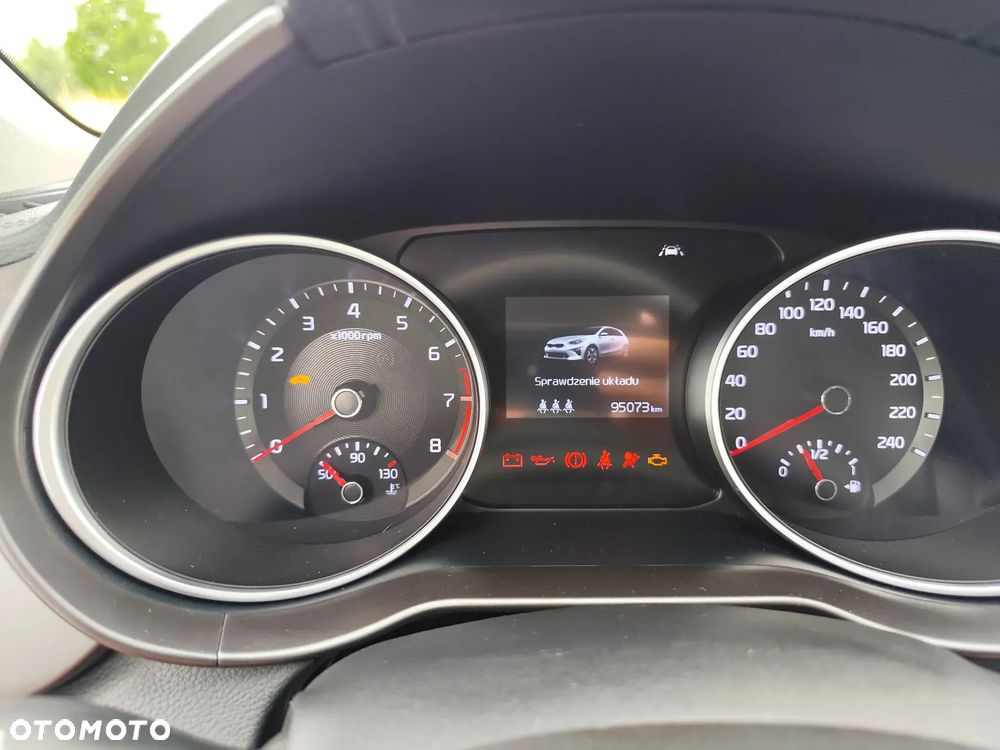 Kia Ceed 1.4 T-GDI M - 14