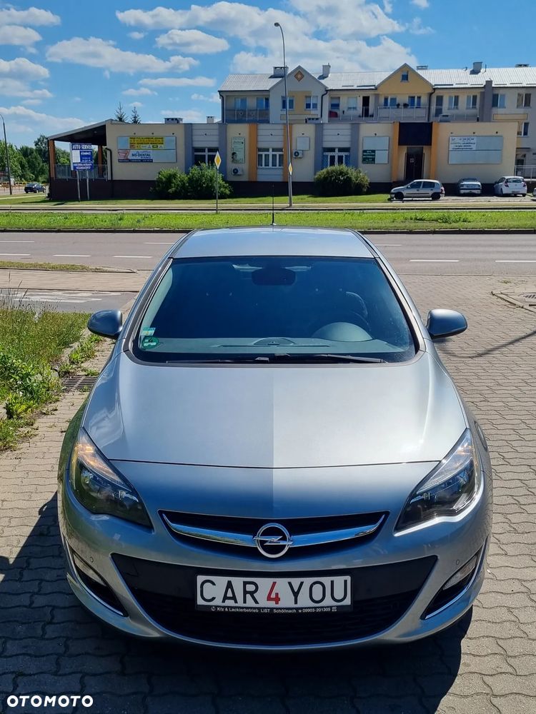 Opel Astra 1.4 Turbo Sport - 11
