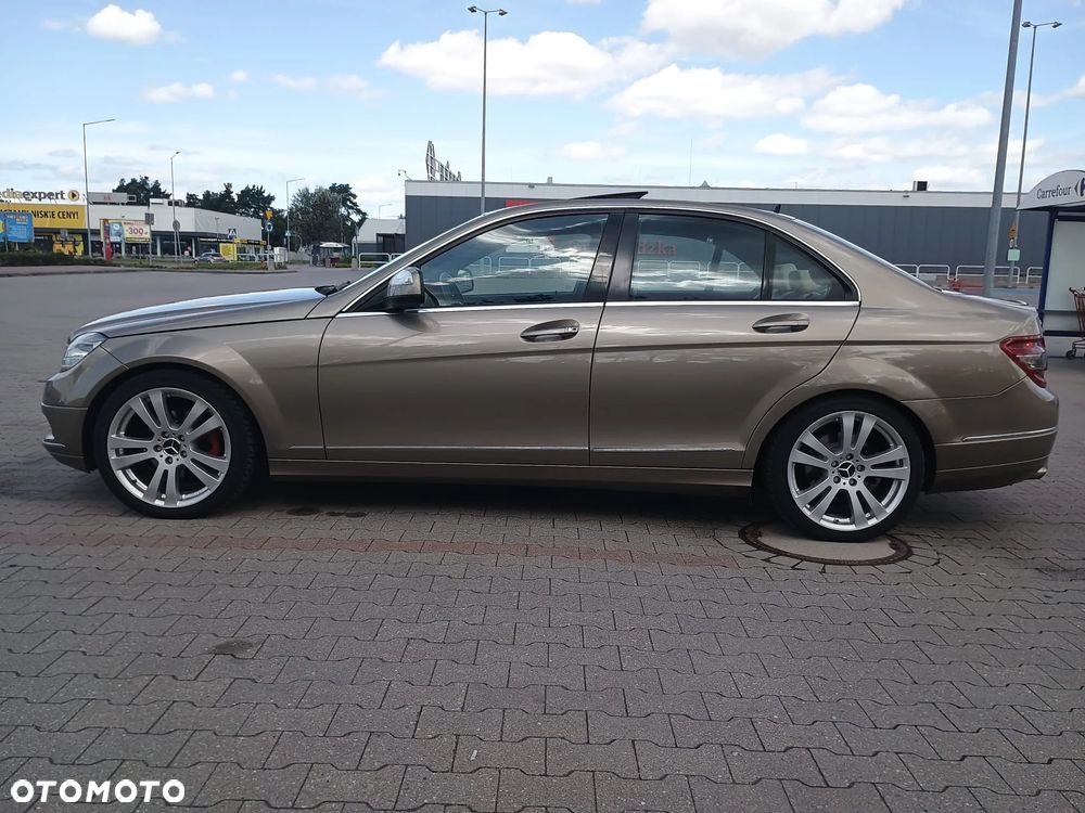Mercedes-Benz Klasa C 220 CDI DPF Automatik Elegance - 7