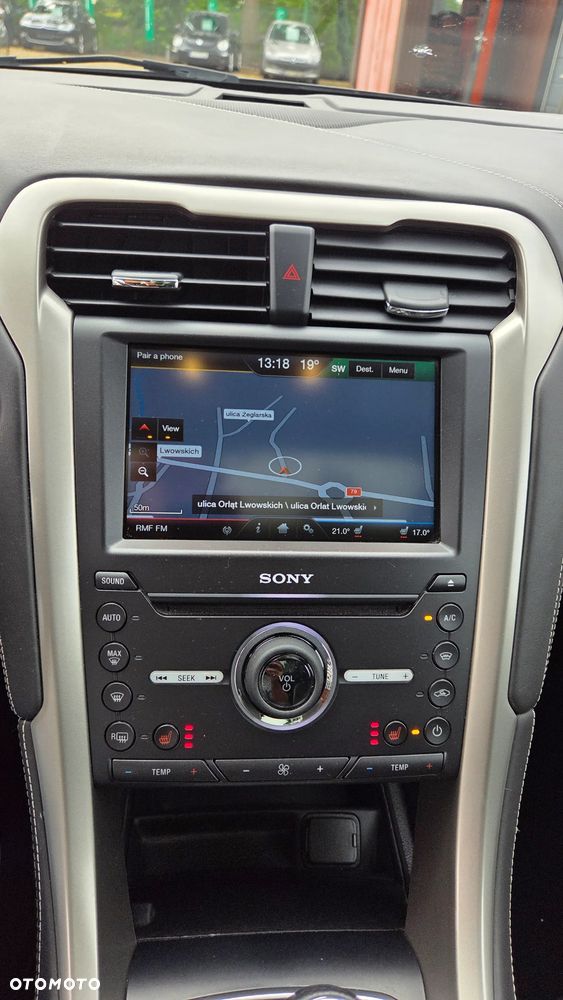 Ford Mondeo 2.0 TDCi STart-Stopp Vignale - 30