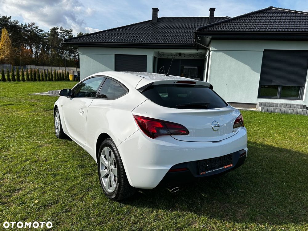 Opel Astra IV GTC 1.6 T Active - 32