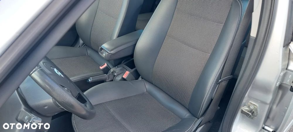 Opel Astra 1.6 Caravan Cosmo - 14