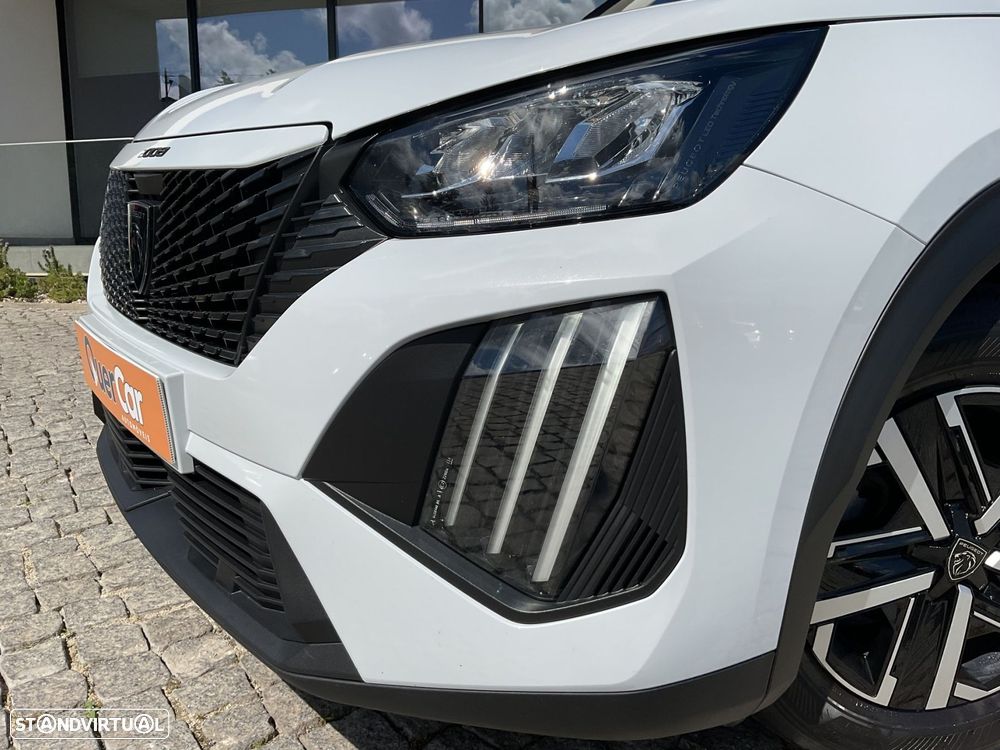 Peugeot 2008 1.2 PureTech Active Pack - 38