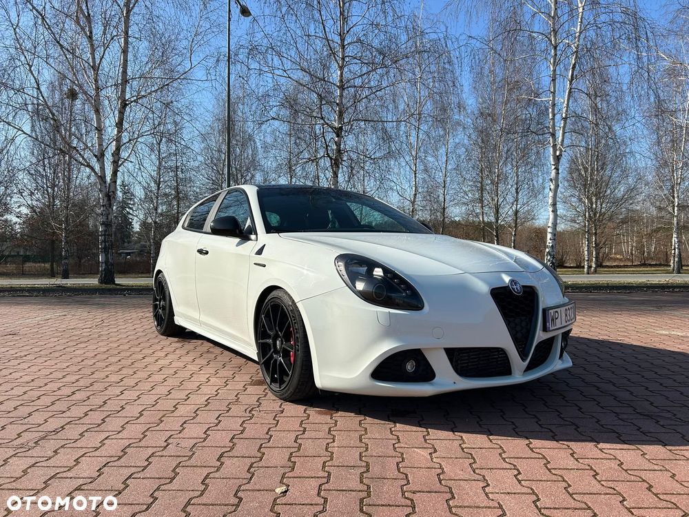 Alfa Romeo Giulietta - 1