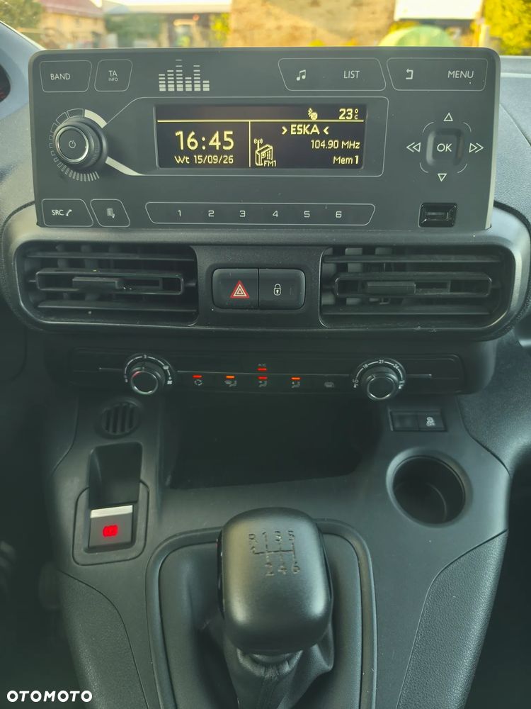 Peugeot Partner 110 Stop&Start Active - 17