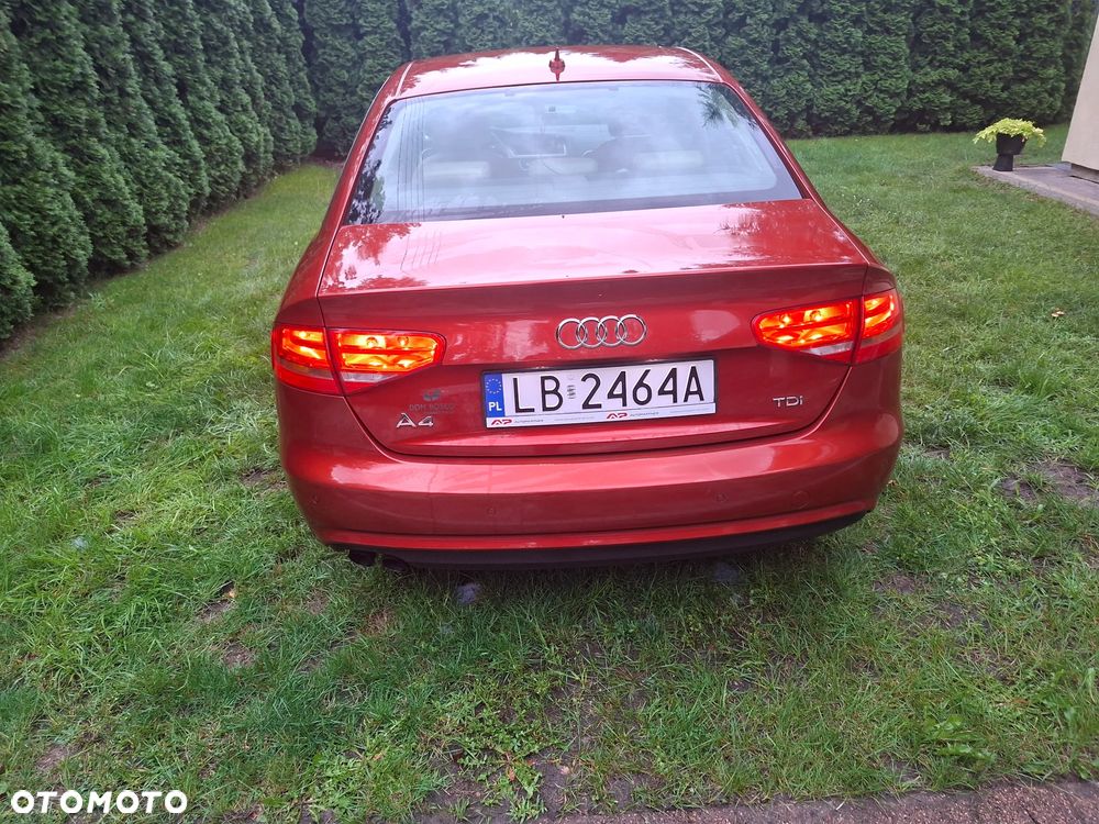 Audi A4 Limousine - 31