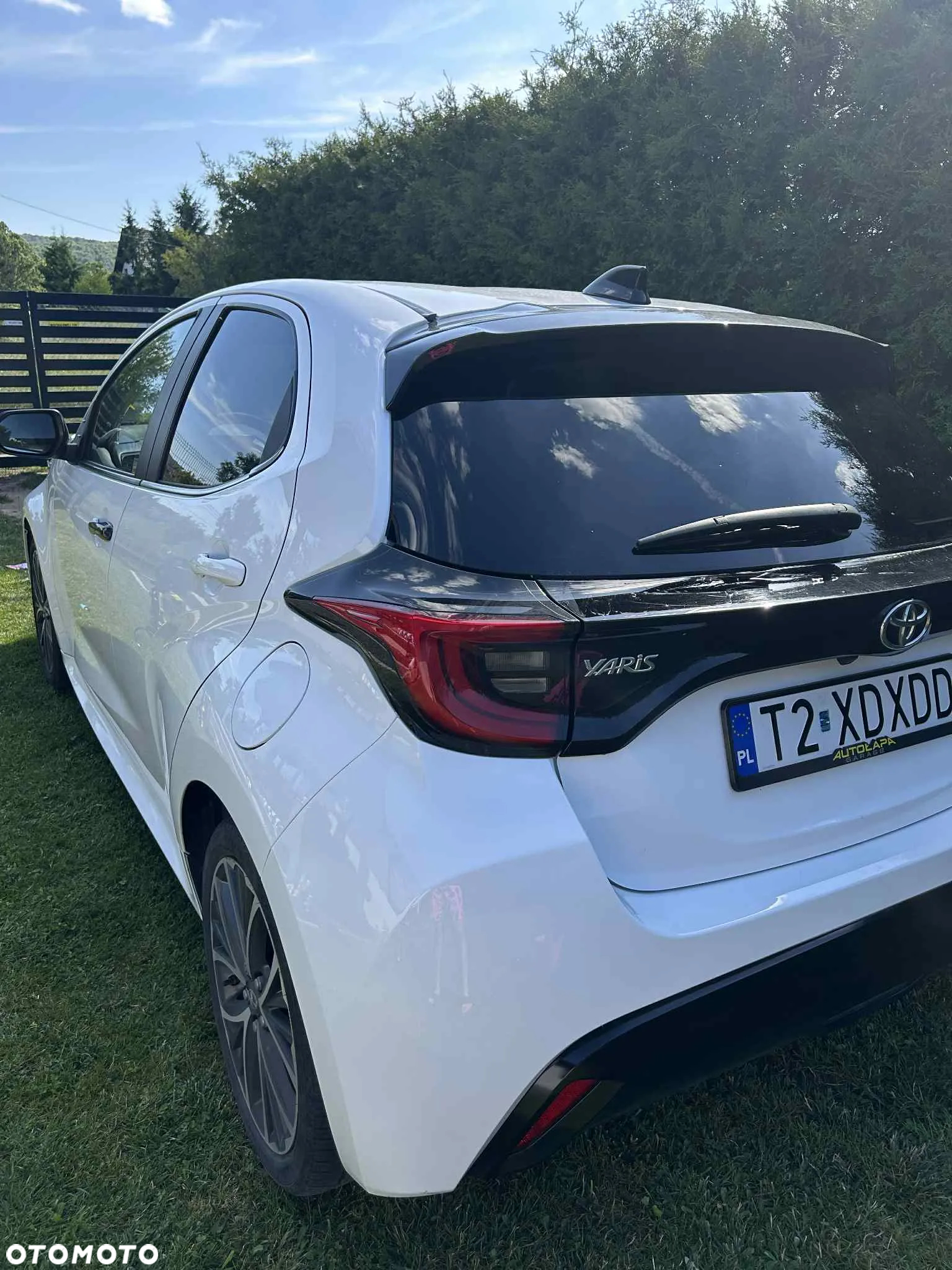 Toyota Yaris 1.5 Executive - 13