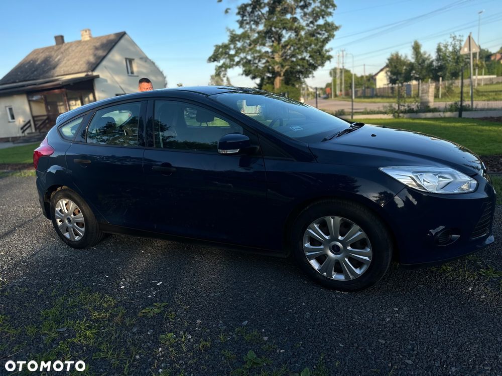 Ford Focus 1.6 Trend - 5