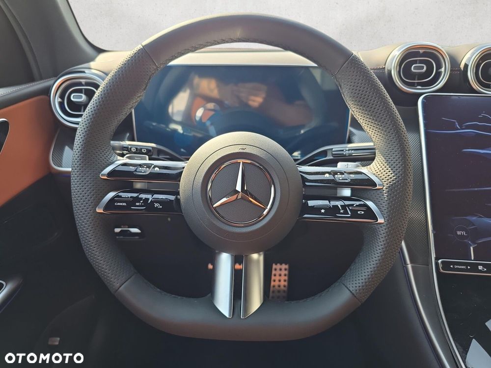Mercedes-Benz GLC - 15