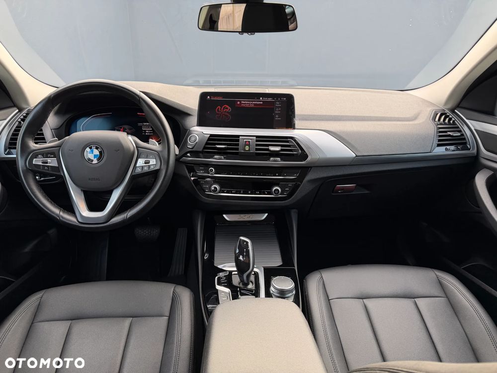 BMW X4 xDrive20i GPF sport - 31