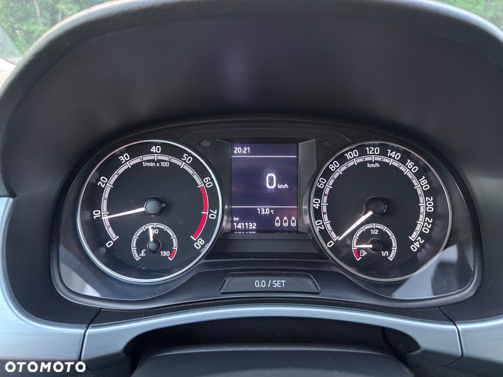 Skoda Fabia 1.0 Ambition - 23