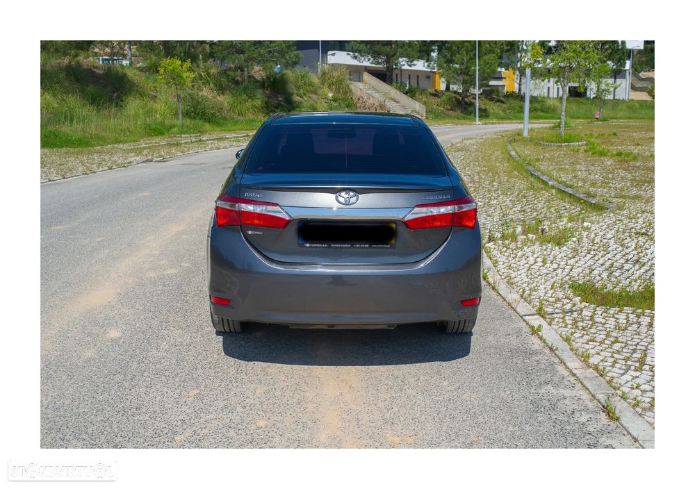 Toyota Corolla 1.4 D-4D Comfort+VSC+PM - 9