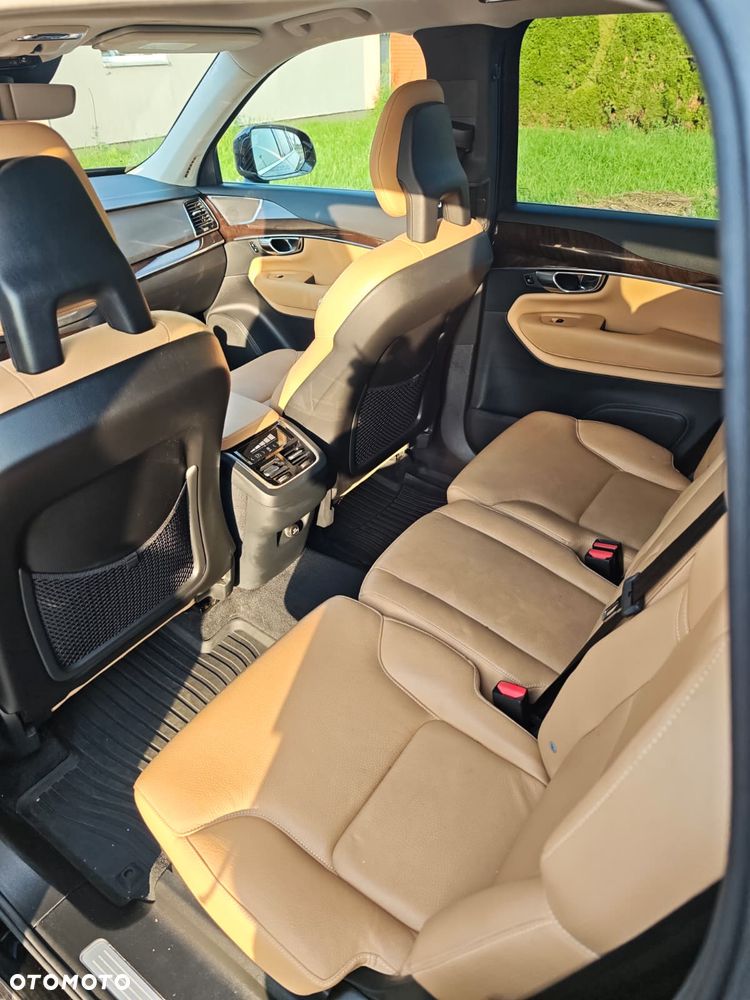Volvo XC 90 T6 AWD Momentum - 11