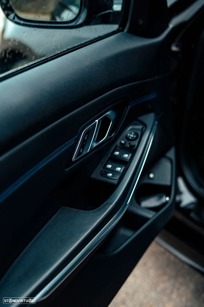 BMW 330 e Pack M Auto - 8
