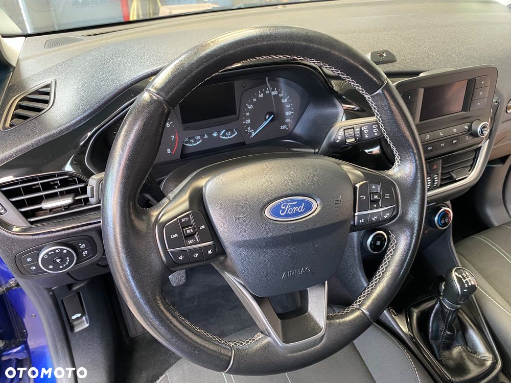 Ford Fiesta - 21