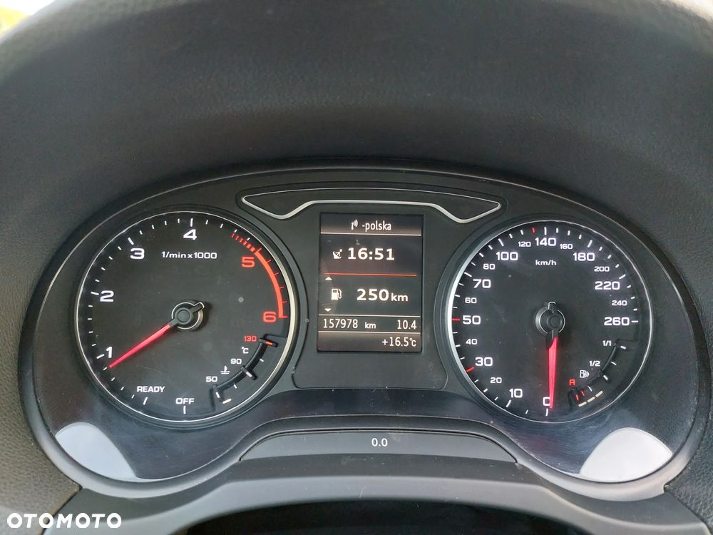 Audi A3 Sportback 1.6 TDI ultra Attraction - 22