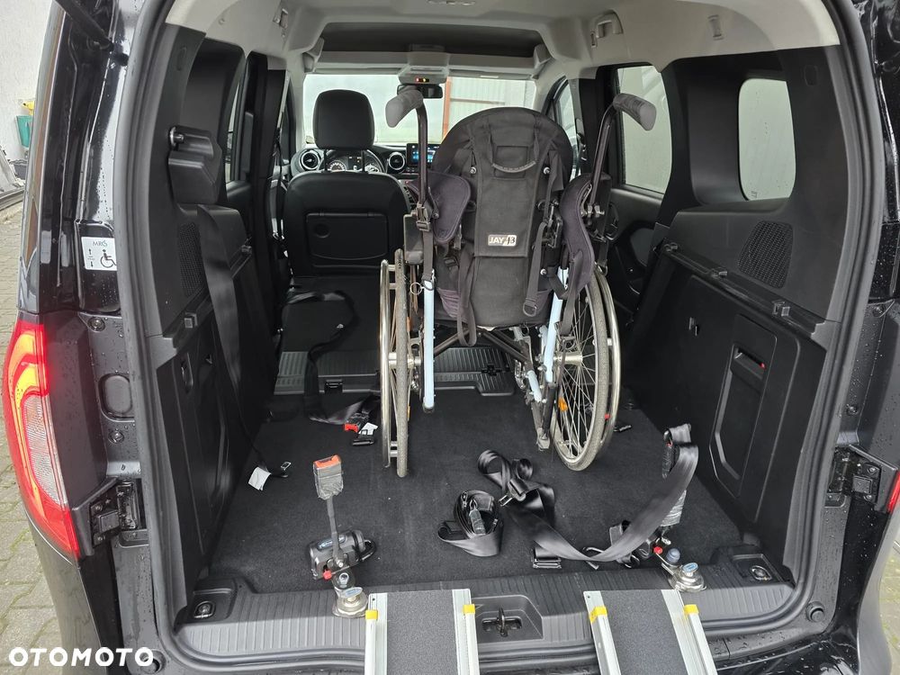 Mercedes-Benz Klasa T 180 d Progressive - 9