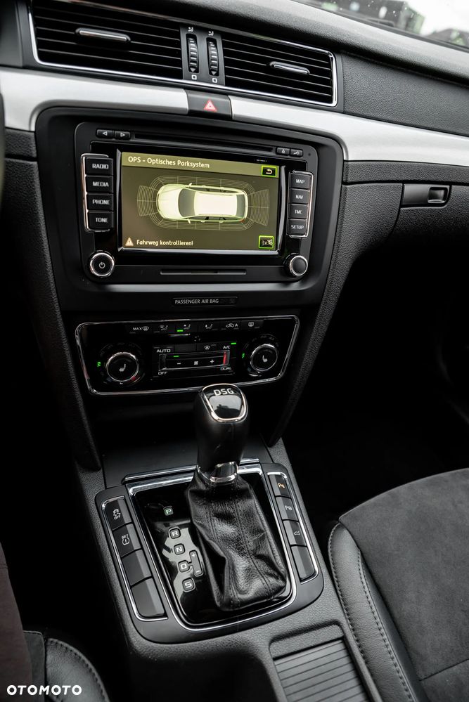 Skoda Superb 2.0 TSI DSG Elegance - 38
