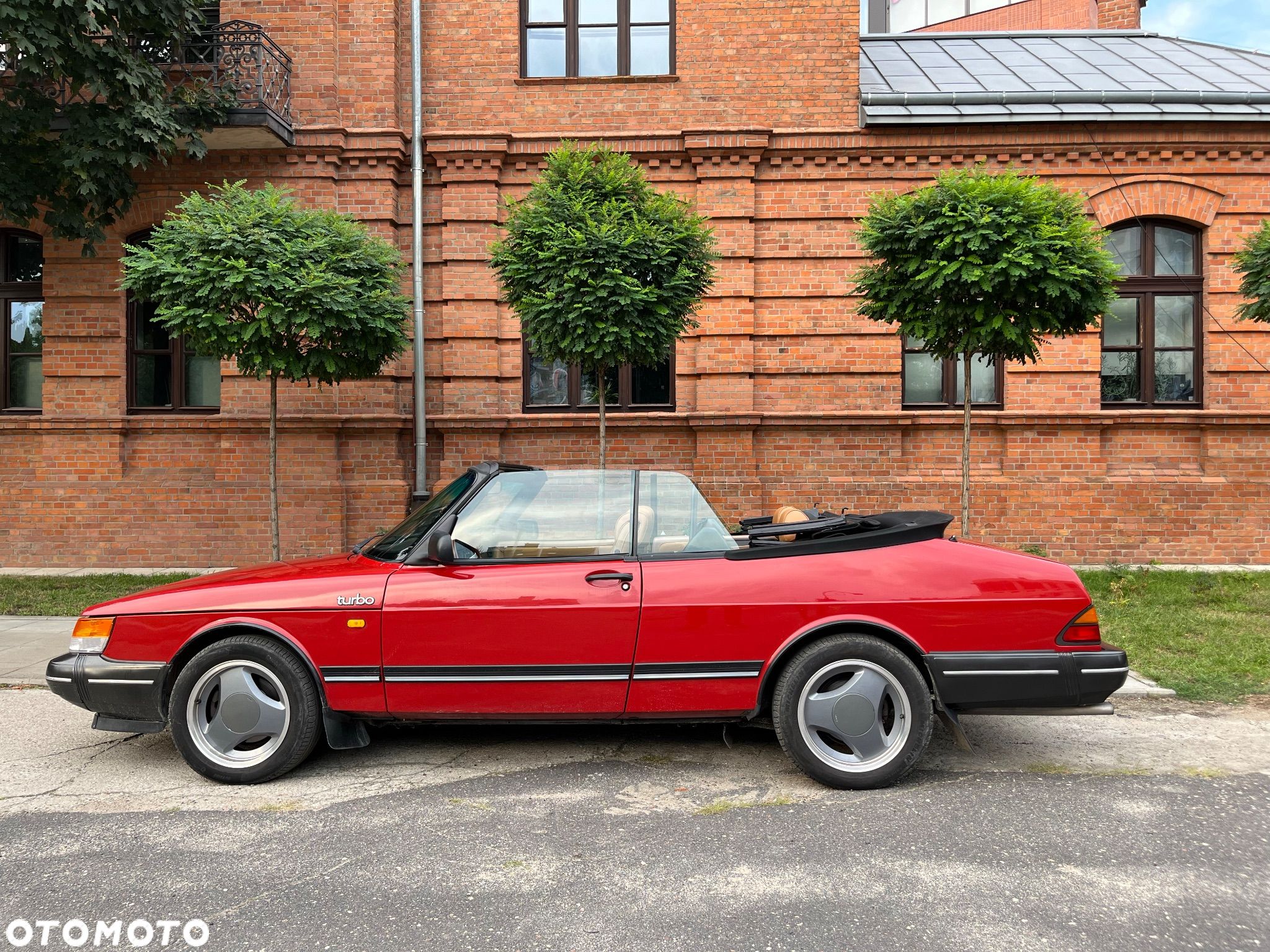 Saab 900 - 1