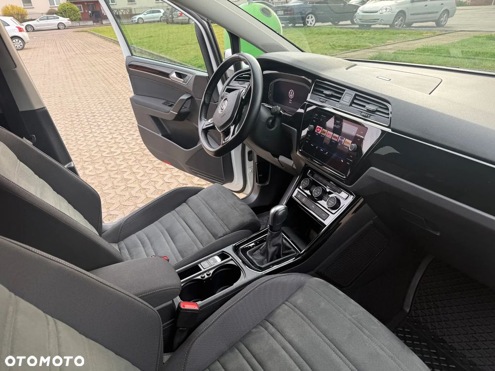 Volkswagen Touran 1.5 TSI EVO Highline DSG - 15