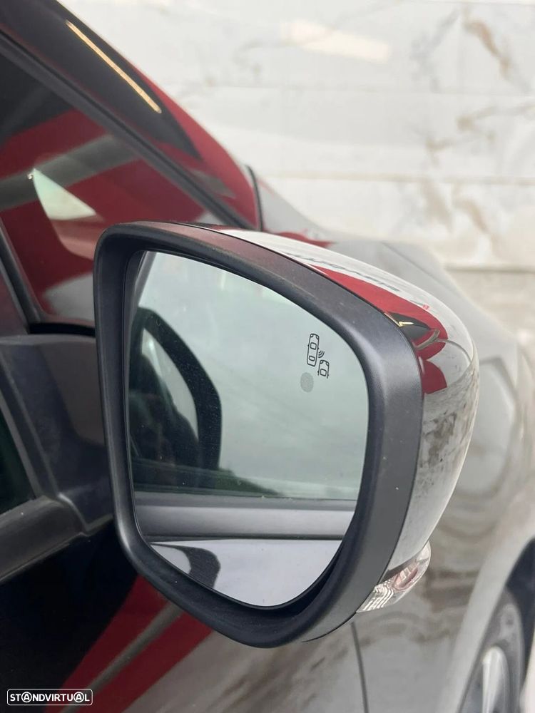 Nissan Leaf N-Connecta Full Led - 17