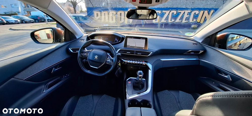 Peugeot 3008 PureTech 130 Stop & Start GPF Allure Business-Paket - 13