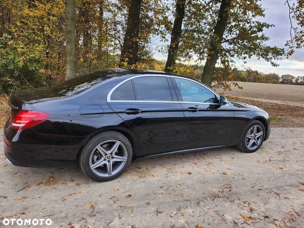 Mercedes-Benz Klasa E 300 AMG - 3