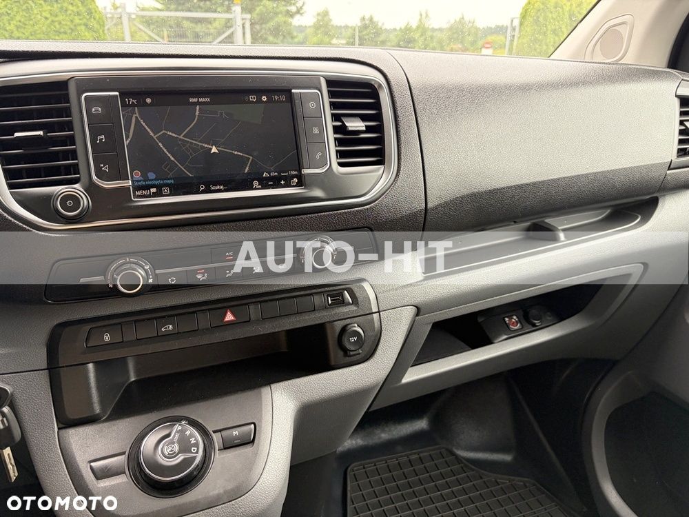 Opel Vivaro - 8