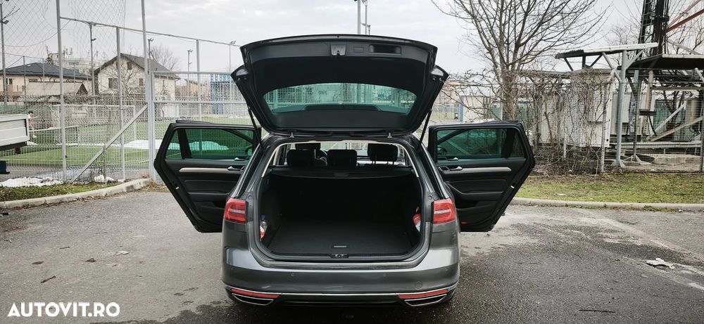 Volkswagen Passat - 8