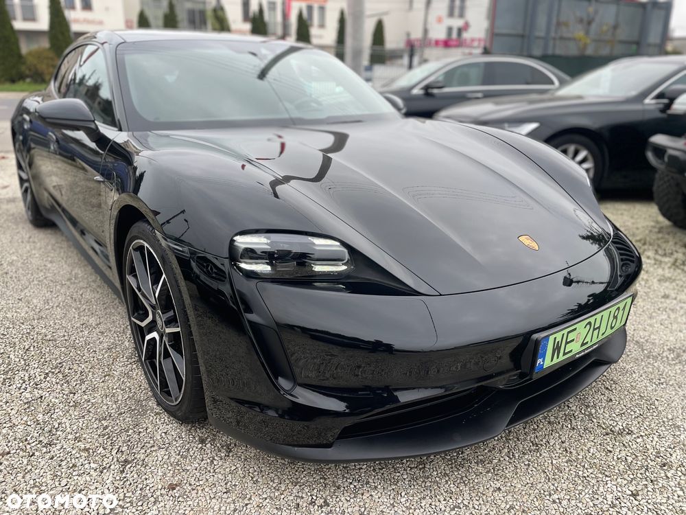 Porsche Taycan Sport Turismo Performance Plus - 3