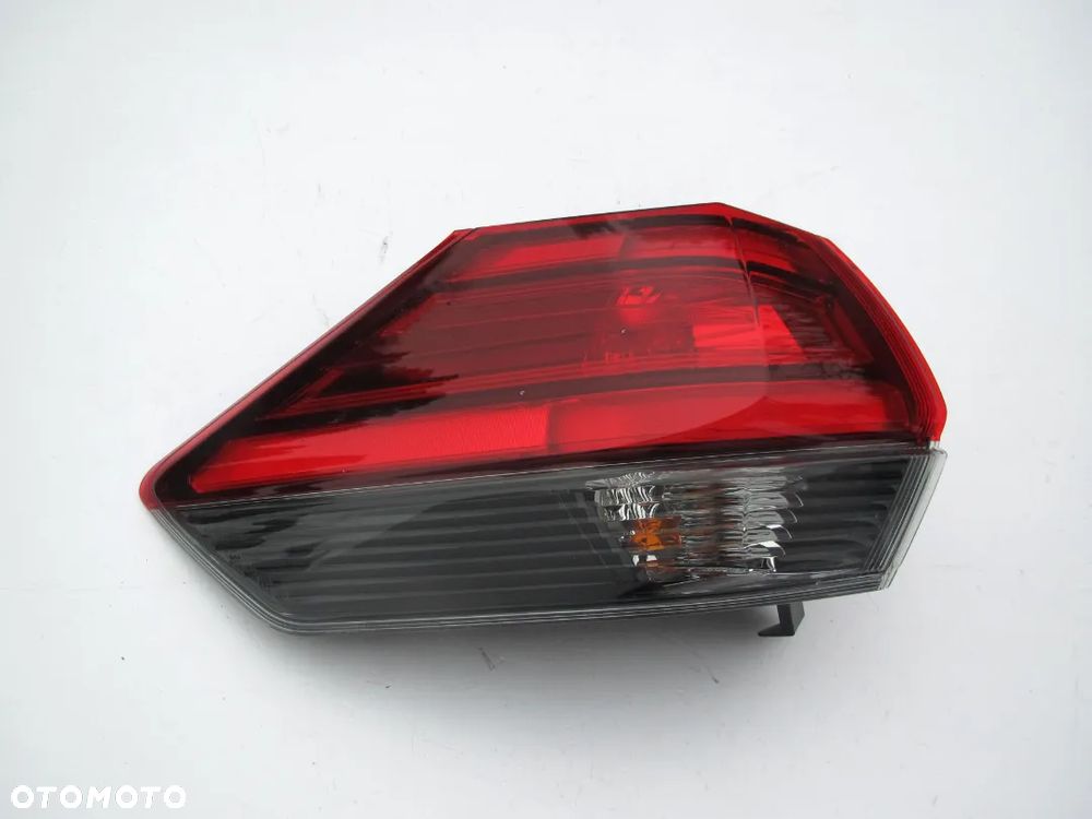 NISSAN X-TRAIL T32 2017 - Lampa tył z LED X TRAIL - 4