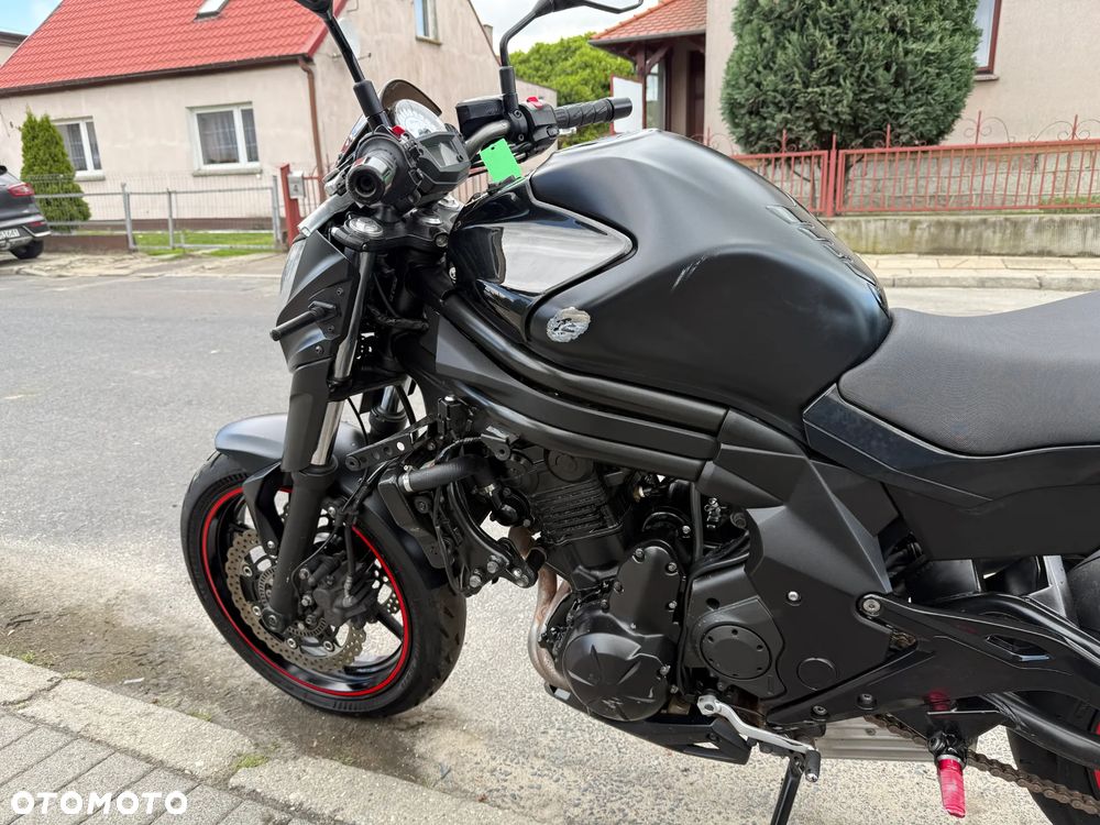 Kawasaki ER - 14