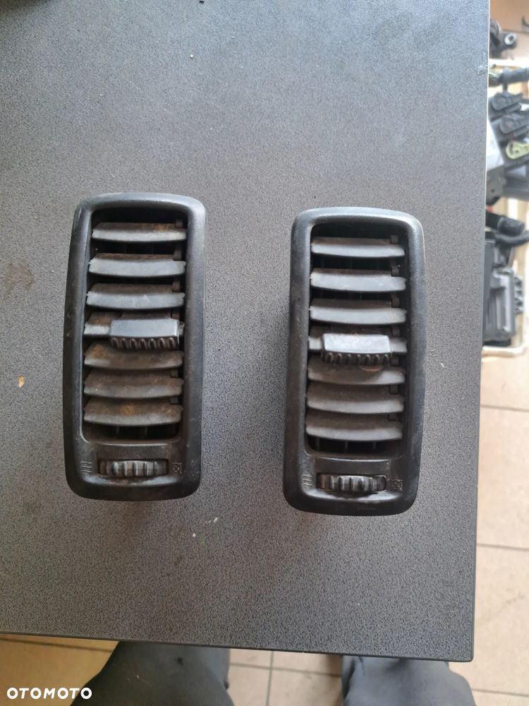 Renault Trafic II kratka nawiewu Vivaro II Primastar - 4