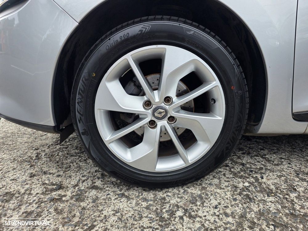 Renault Clio Sport Tourer 1.5 dCi Limited - 25