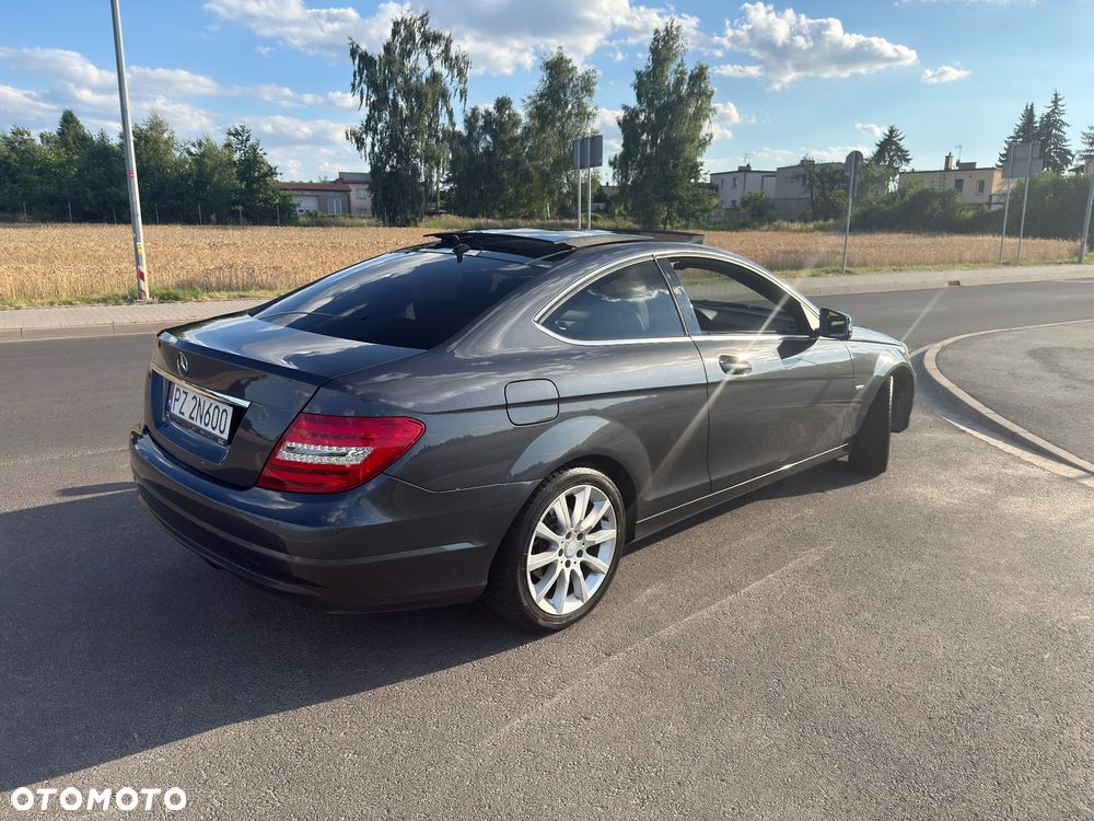 Mercedes-Benz Klasa C 180 BlueEFFICIENCY 7G-TRONIC - 6