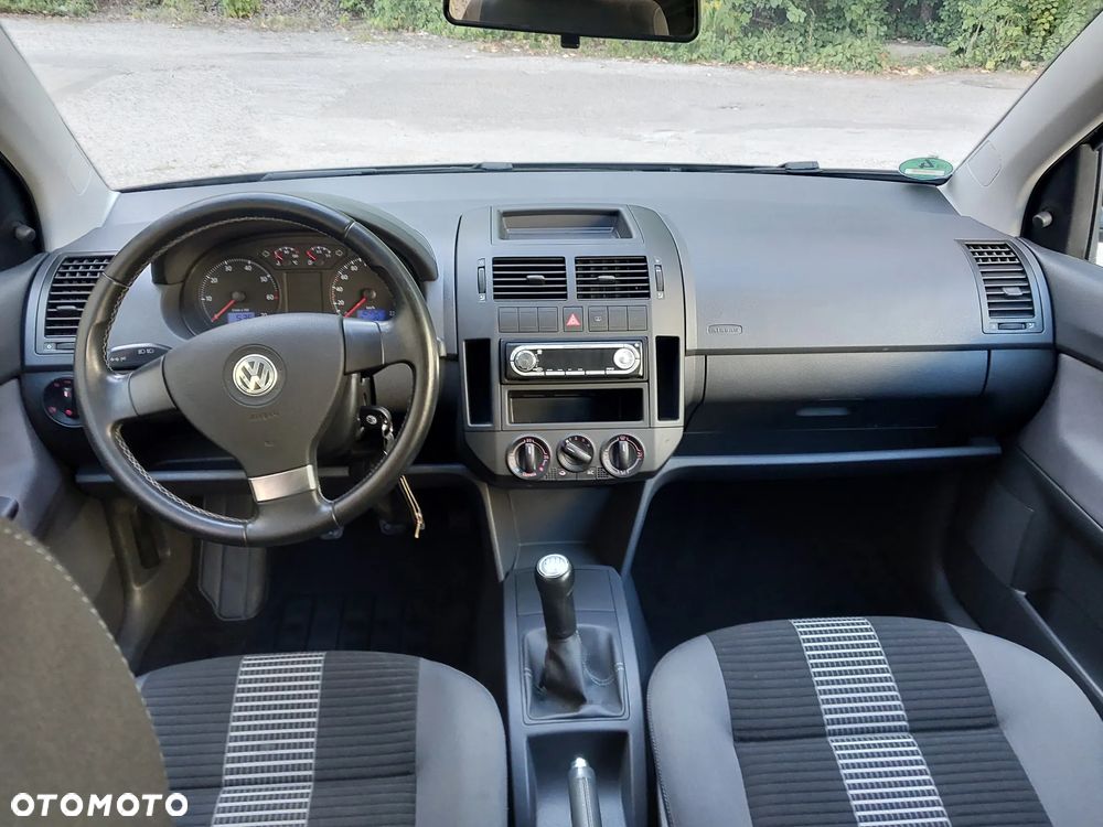 Volkswagen Polo 1.2 United - 24