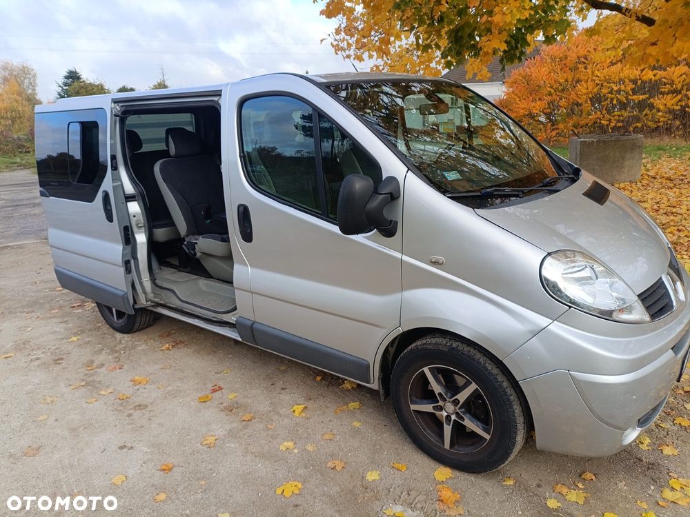 Renault Trafic - 10
