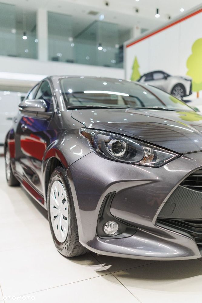 Toyota Yaris - 18