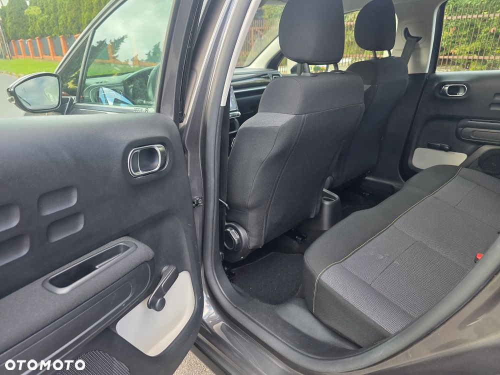 Citroën C3 1.2 PureTech Shine EAT6 - 13
