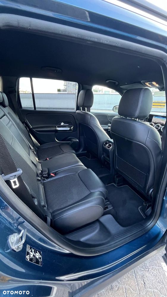 Mercedes-Benz GLB 200 Progressive 7G-DCT - 27