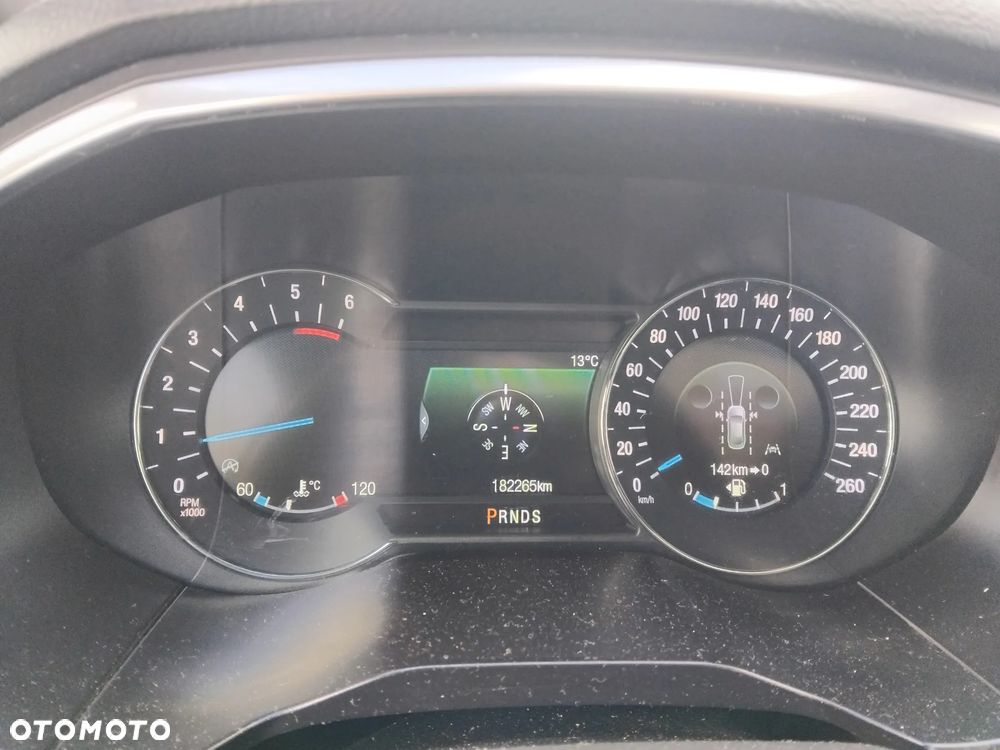 Ford S-Max - 22