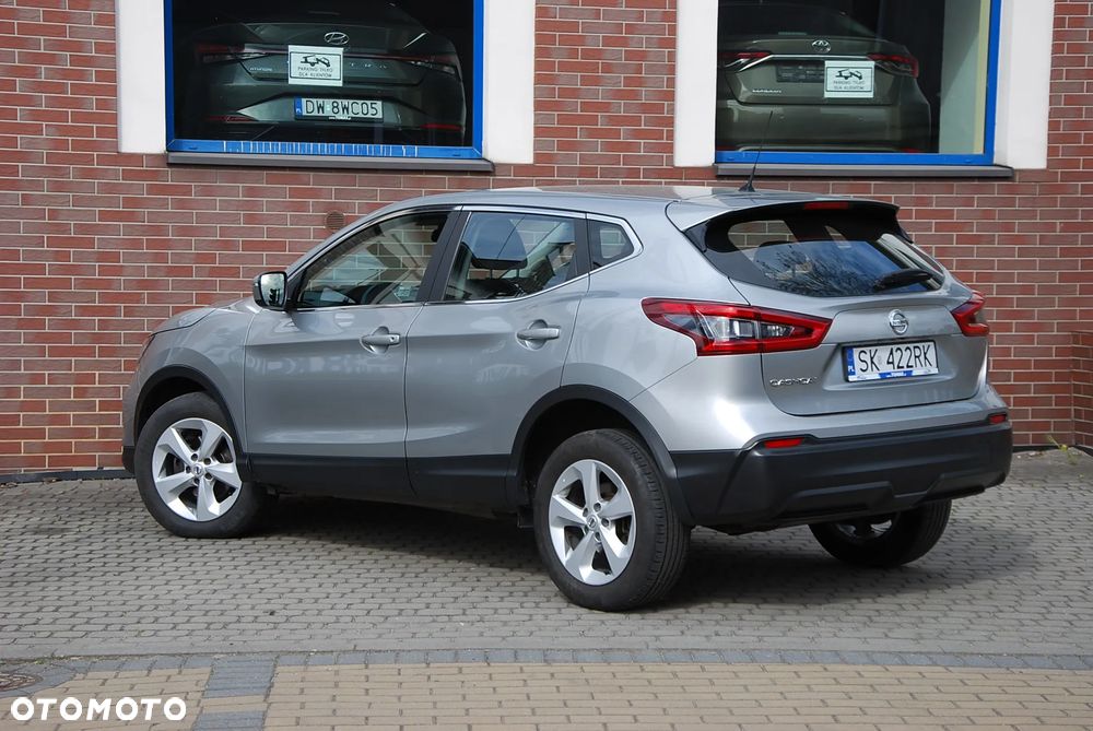 Nissan Qashqai 1.3 DIG-T Acenta DCT - 24