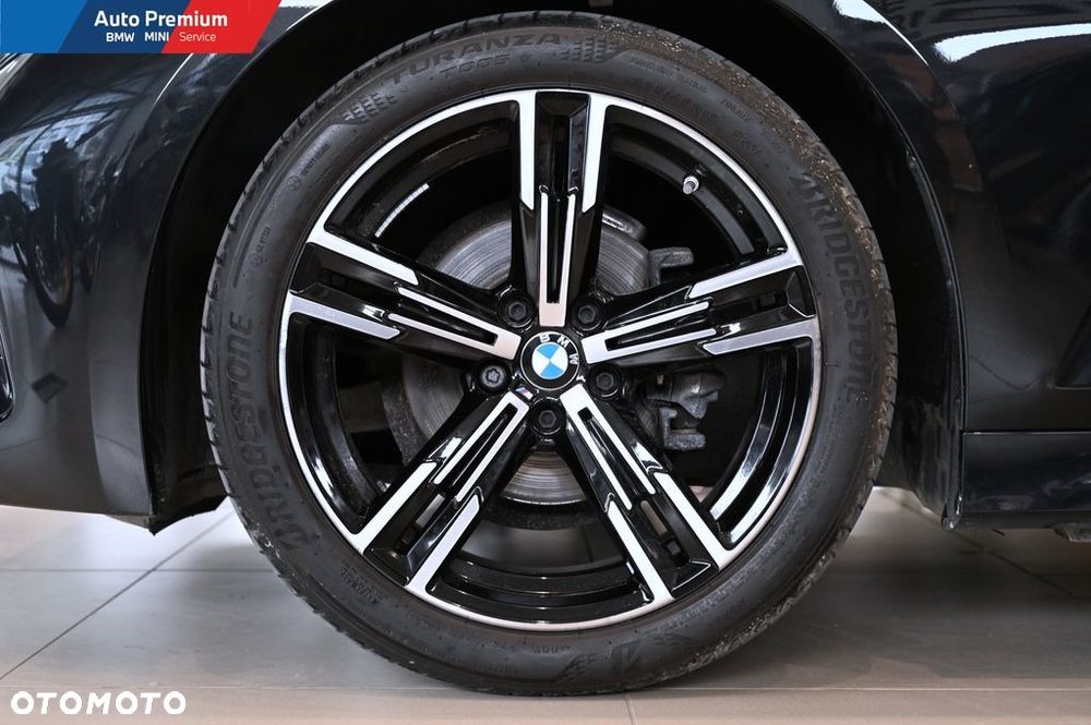 BMW Seria 3 318i - 22