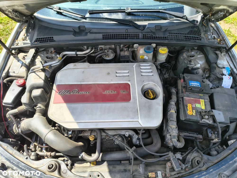 Alfa Romeo 159 1.9JTDM Distinctive - 18