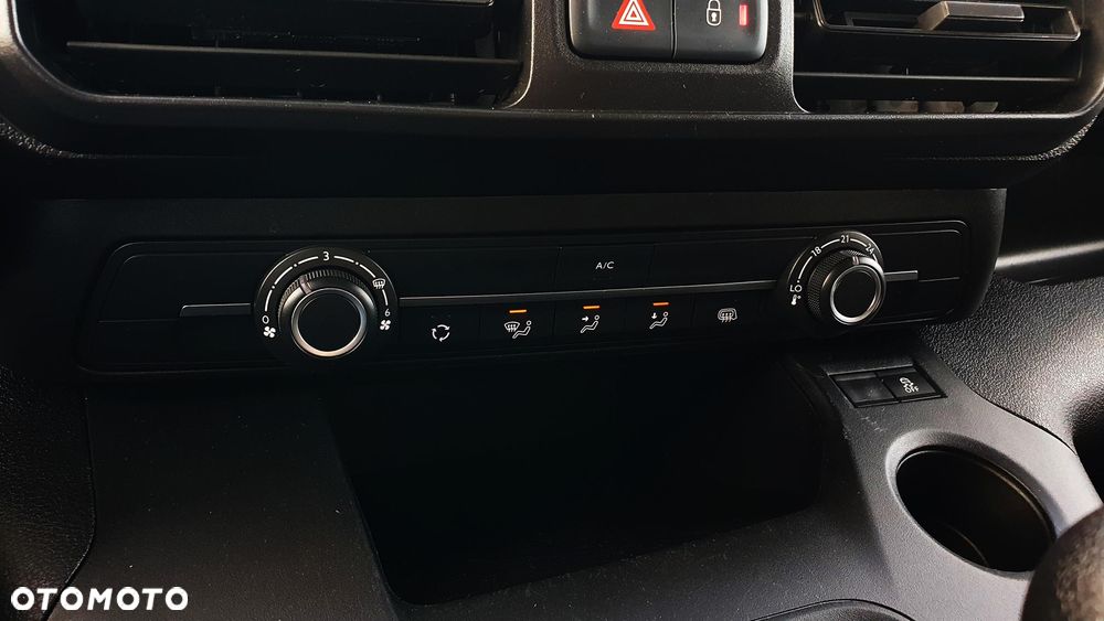 Toyota PROACE CITY - 17