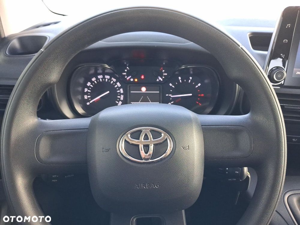 Toyota Proace City Verso 1.5 D-4D Business - 17